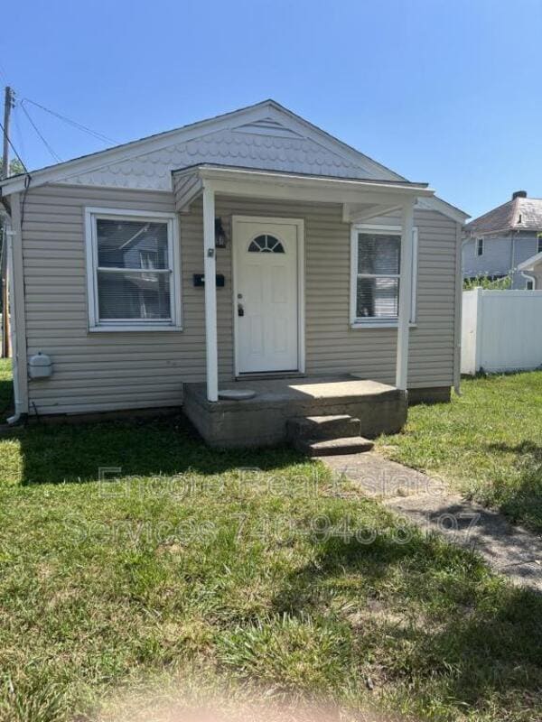 Primary Photo - 324 Buckingham St