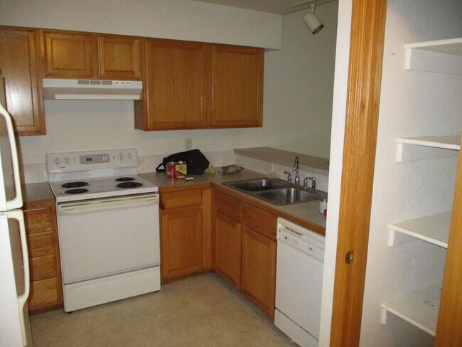 Building Photo - 2 br, 2 bath House - 412 Audrey Drive