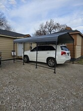 Building Photo - 407 N Wilson Ave