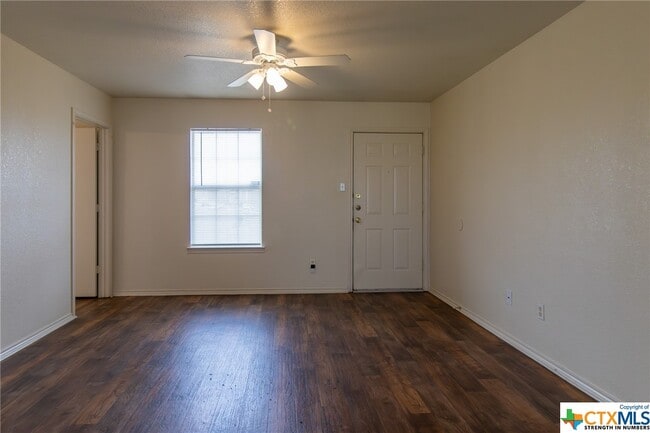 Building Photo - 5710 Greengate Dr