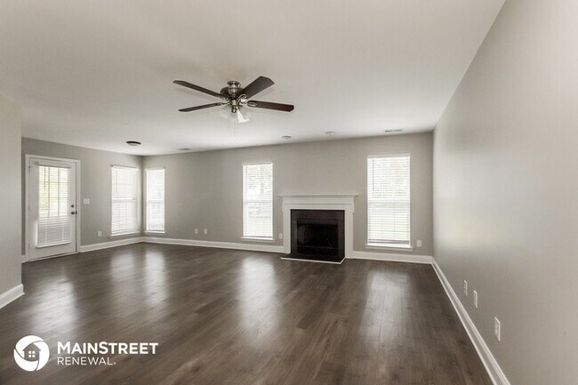 Building Photo - 11608 Shademaster Pl