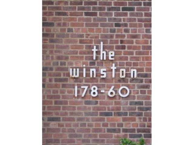 Foto del edificio - 178-60 Wexford Terrace