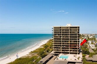Building Photo - 7650 Bayshore Dr
