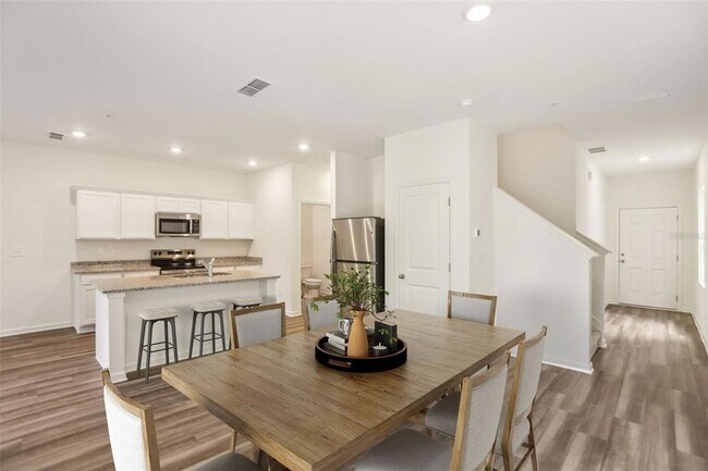 Foto del edificio - 2587 Grey Hawk Dr
