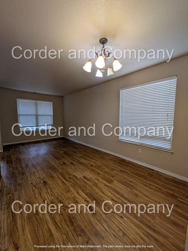 Foto del edificio - Gorgeous 2 Story, 4 Bedroom, 2.5 Bathroom, 3 Car Garage 2,358 Sq Ft. Home
