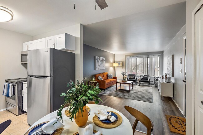 Foto del edificio - Town & Country Apartments - Wixom, MI