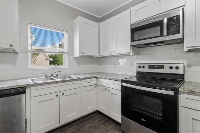 Foto del edificio - 814 N Walnut St