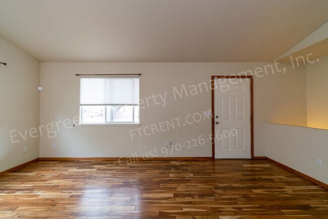 Foto del edificio - 2371 Turquoise St