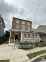 Building Photo - 22 W Gay St