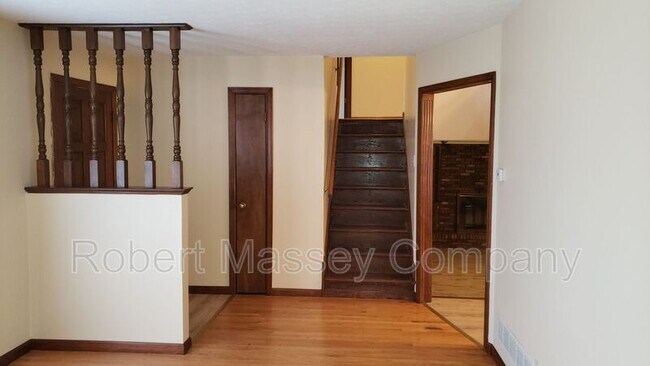 Foto del edificio - 3816 Glenwillow Way
