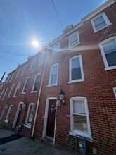Building Photo - 236 W Mifflin St