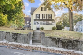 Building Photo - 144 Coram Ave