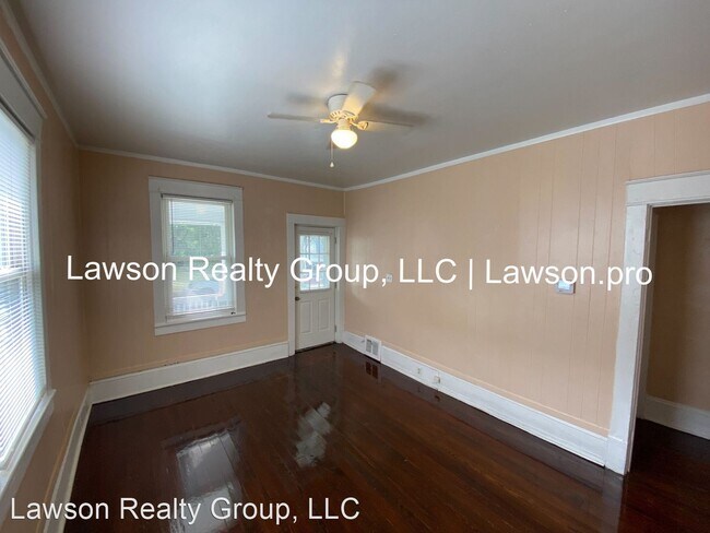 Building Photo - 2 br, 1 bath House - 26 13th St.