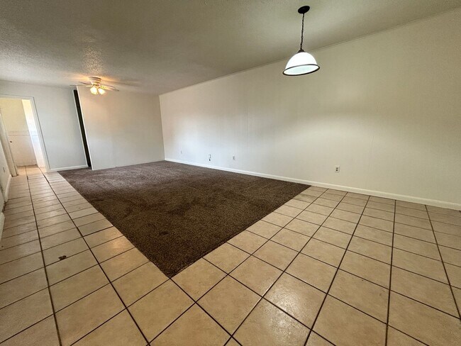 Building Photo - North Lubbock Home Waiting for You!