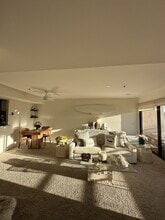 Building Photo - 5726 La Jolla Blvd