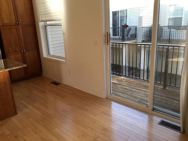 Building Photo - 8279 Labont Way