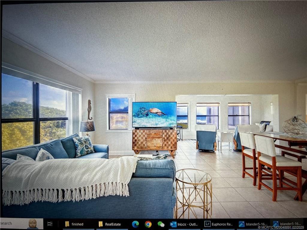 Foto del edificio - 1289 NE Ocean Blvd
