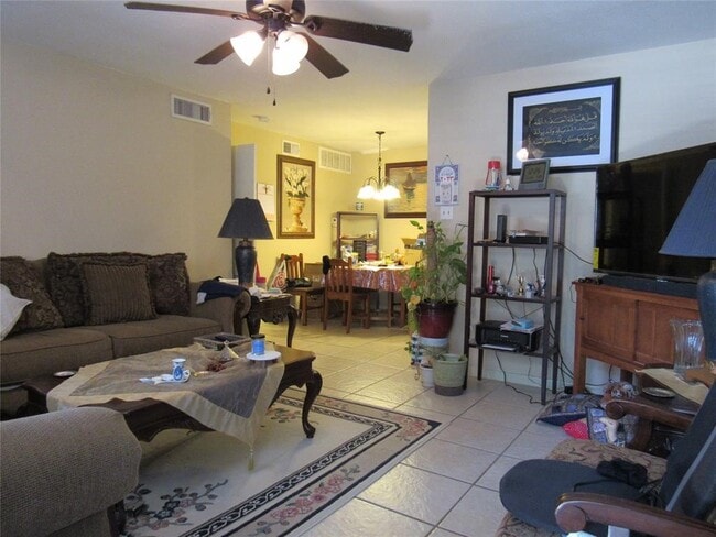 Building Photo - 2350 Bering Dr
