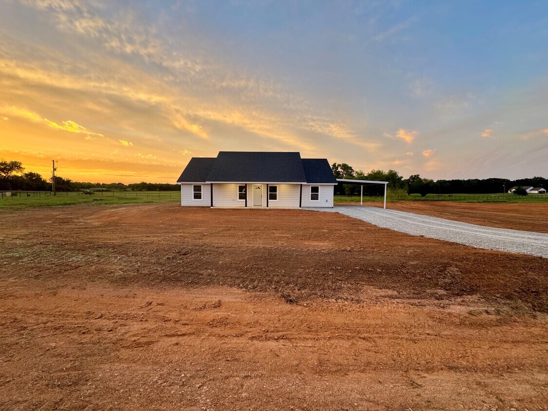 Foto principal - 613 Elm Tree Ct