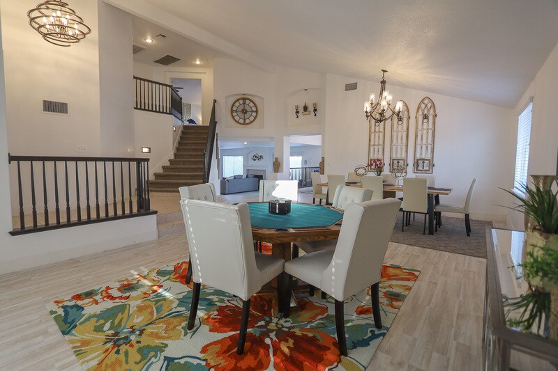 Foto principal - 7555 Poppy Meadow St