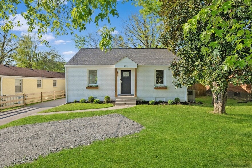 Photo - 902 Broadmoor Drive Unit