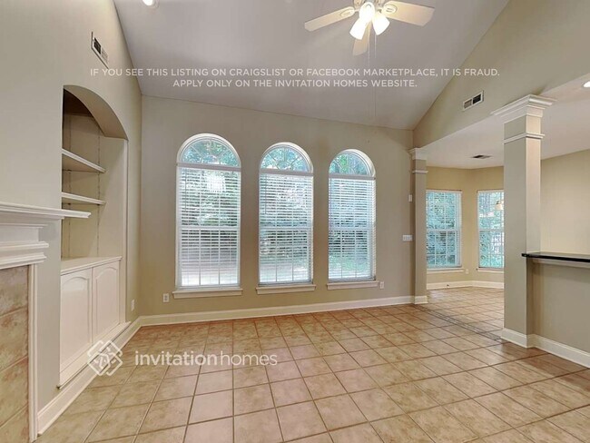 Foto del edificio - 6800 Charter Hills Rd