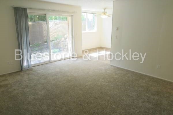 Foto del edificio - 5802 SE Milwaukie Ave