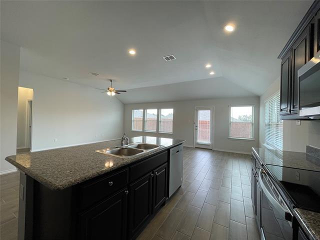 Foto del edificio - 5752 Brookville Dr