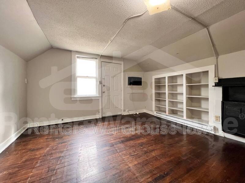 Primary Photo - 1456 Dean Ave