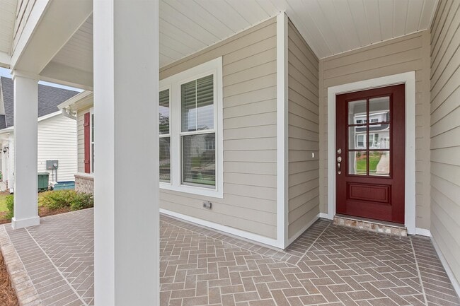 Building Photo - 2505 Mount Vernon Ln