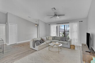 Building Photo - 13834 Geranium Pl