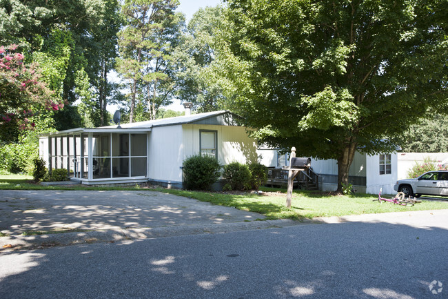 Building Photo - Peachtree Village Mobile Home Park