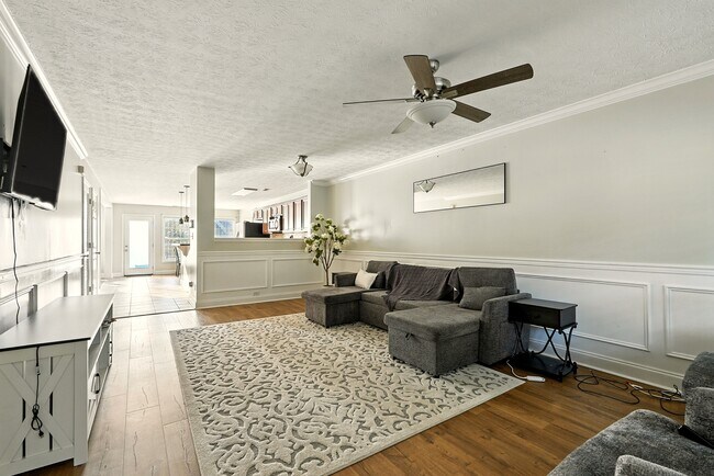 Foto del edificio - 17011 Bowline View Trail