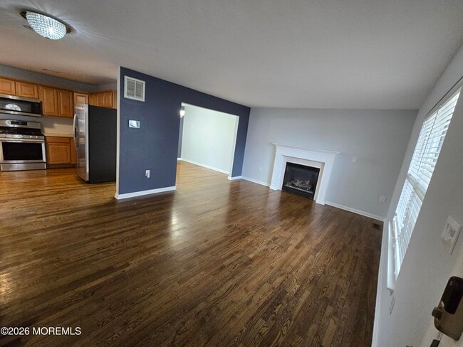 Foto del edificio - 18 4th Ave