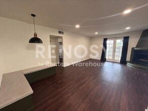 Building Photo - 15402 N 28th St