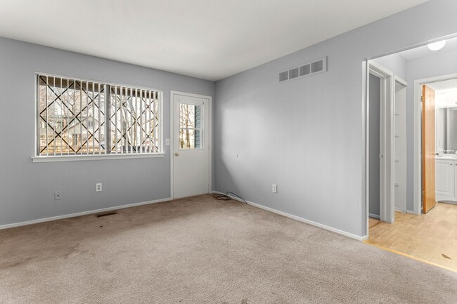 Building Photo - 3763 Heritage Pkwy