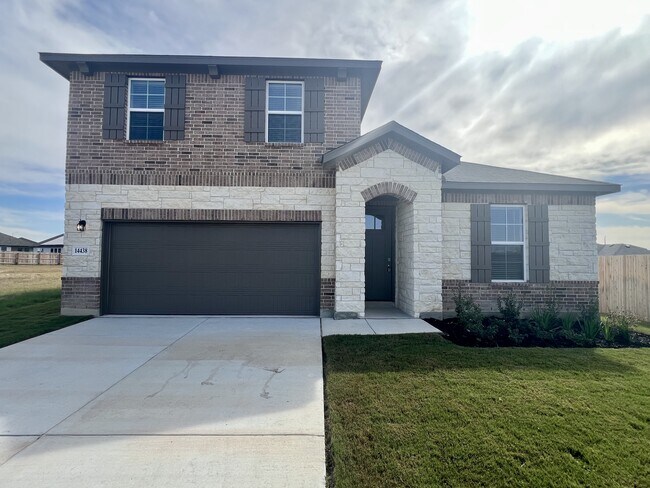 Foto del edificio - 14438 Inspiration Pt