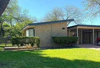 Building Photo - 2408 N 15th St