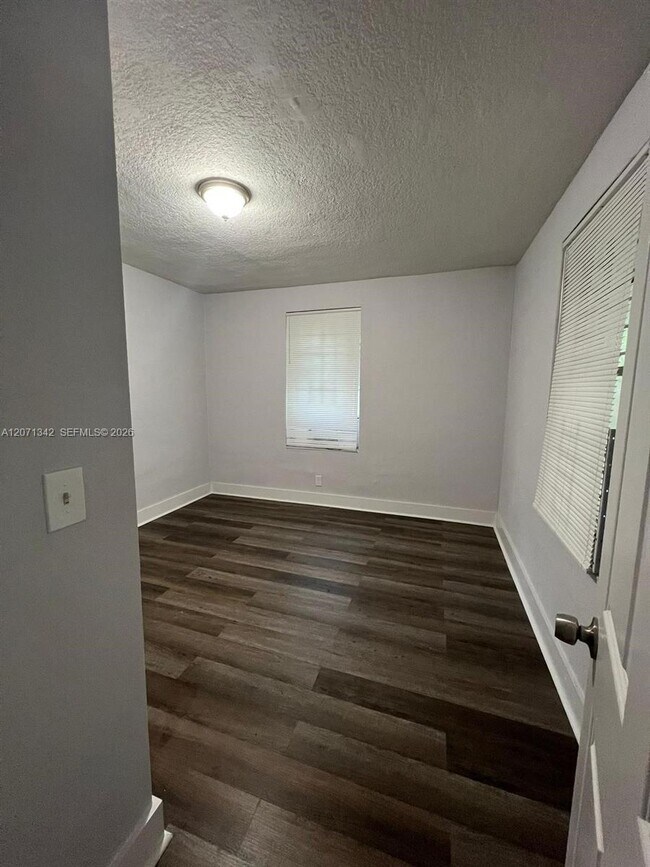 Foto del edificio - 5703 Ave B