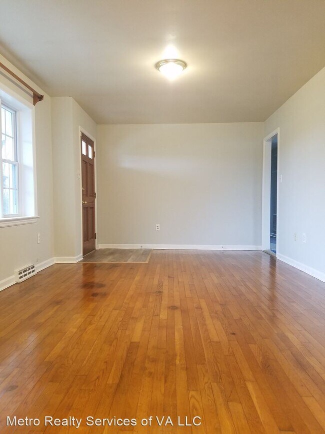 Foto del edificio - 3 br, 1.5 bath House - 2209 Courthouse Road