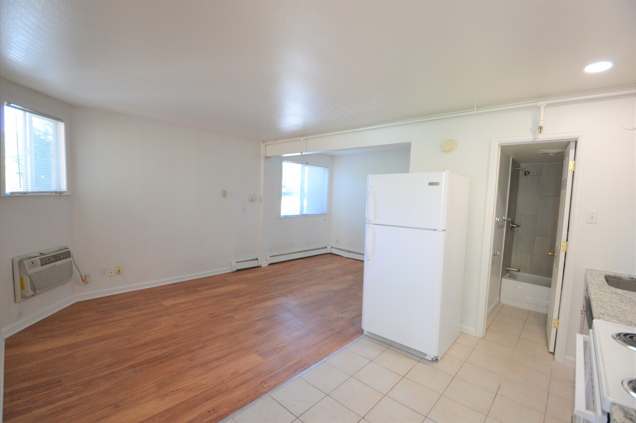 Foto principal - 1100 28th St