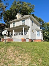 Building Photo - 1604 Willis Ave