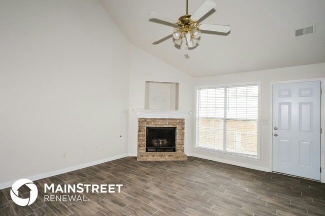 Building Photo - 1008 Leconte Gap St