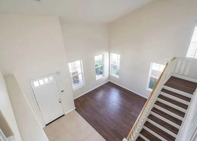 Foto del edificio - COMING SOON! Spacious 4-Bedroom Pool Home ...