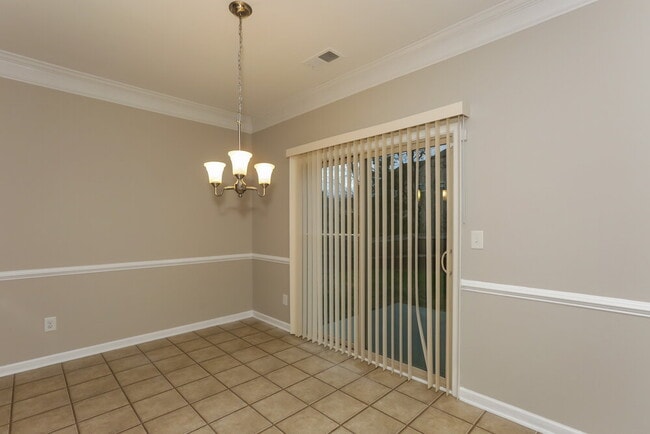 Building Photo - 11228 Amherst Glen Dr