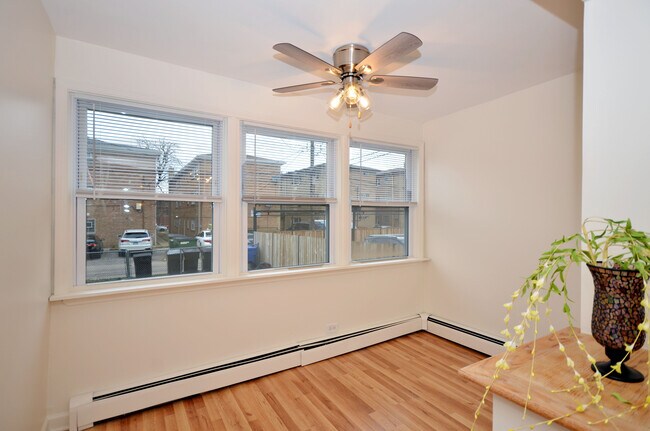 Building Photo - 2650 W Gregory St
