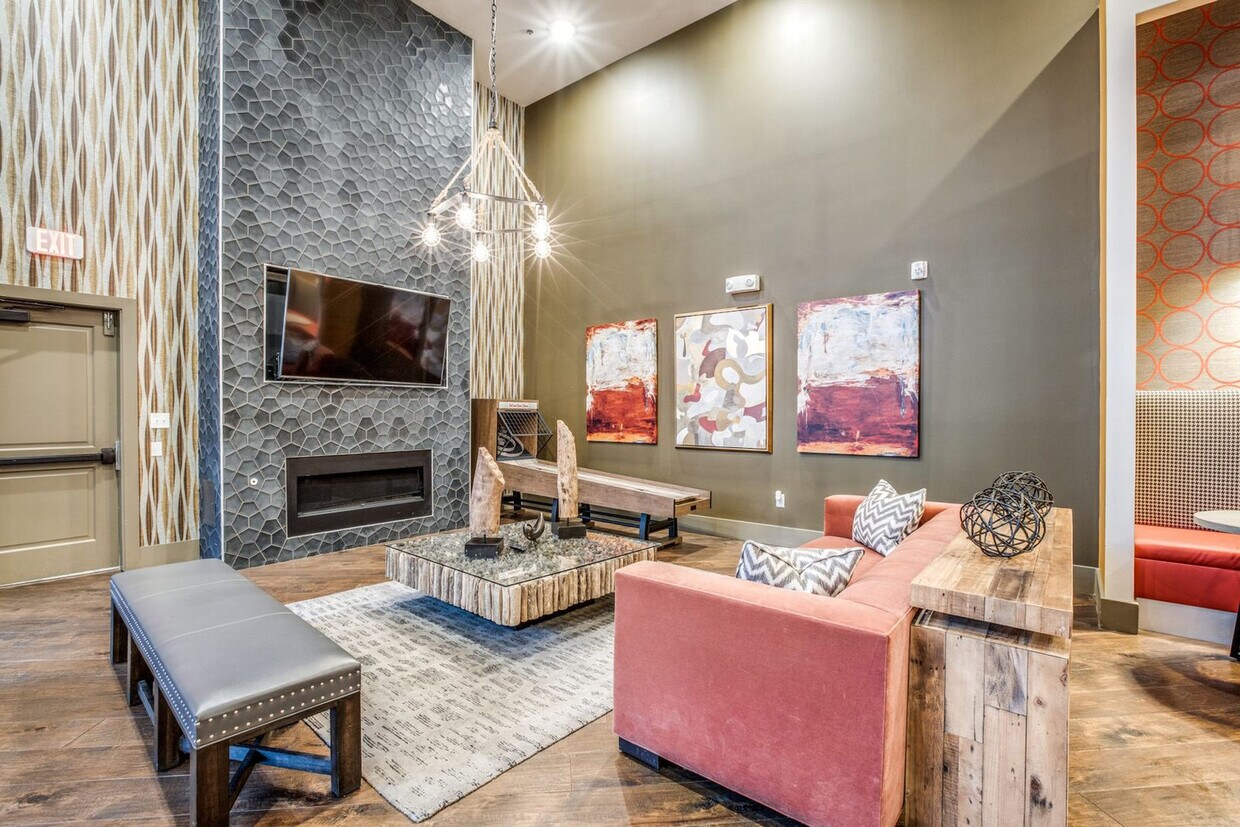 Foto principal - 3090 Outlet Pkwy