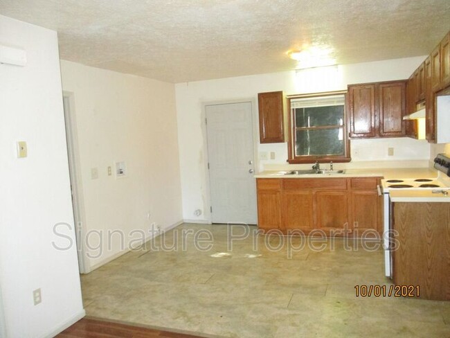 Foto del edificio - 212 S Winchester Ave