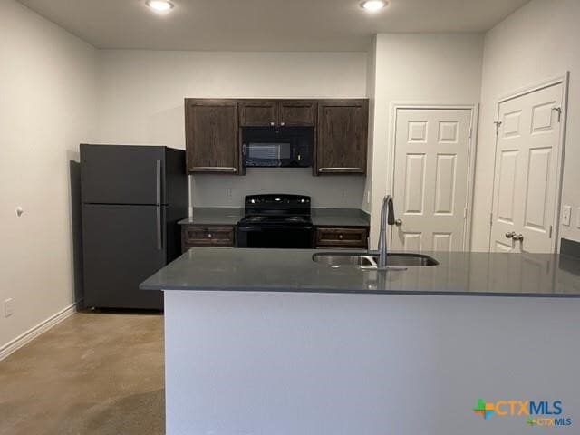 Building Photo - 2321 Alterman Dr