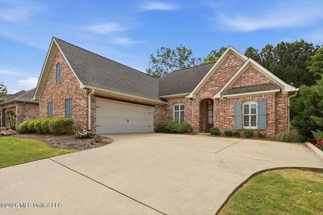 Building Photo - 320 Oakville Cir